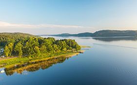 Skotteksgarden Lakefront Cottages And Camping Near Ulricehamn